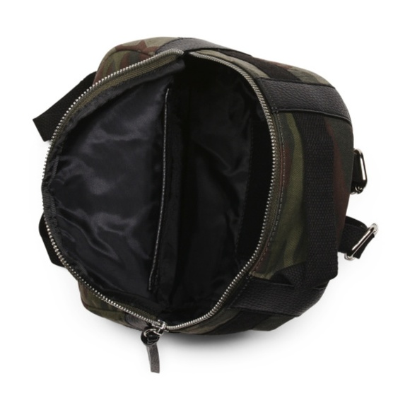 Sanctuary small camo backpack - Picture 2 of 4